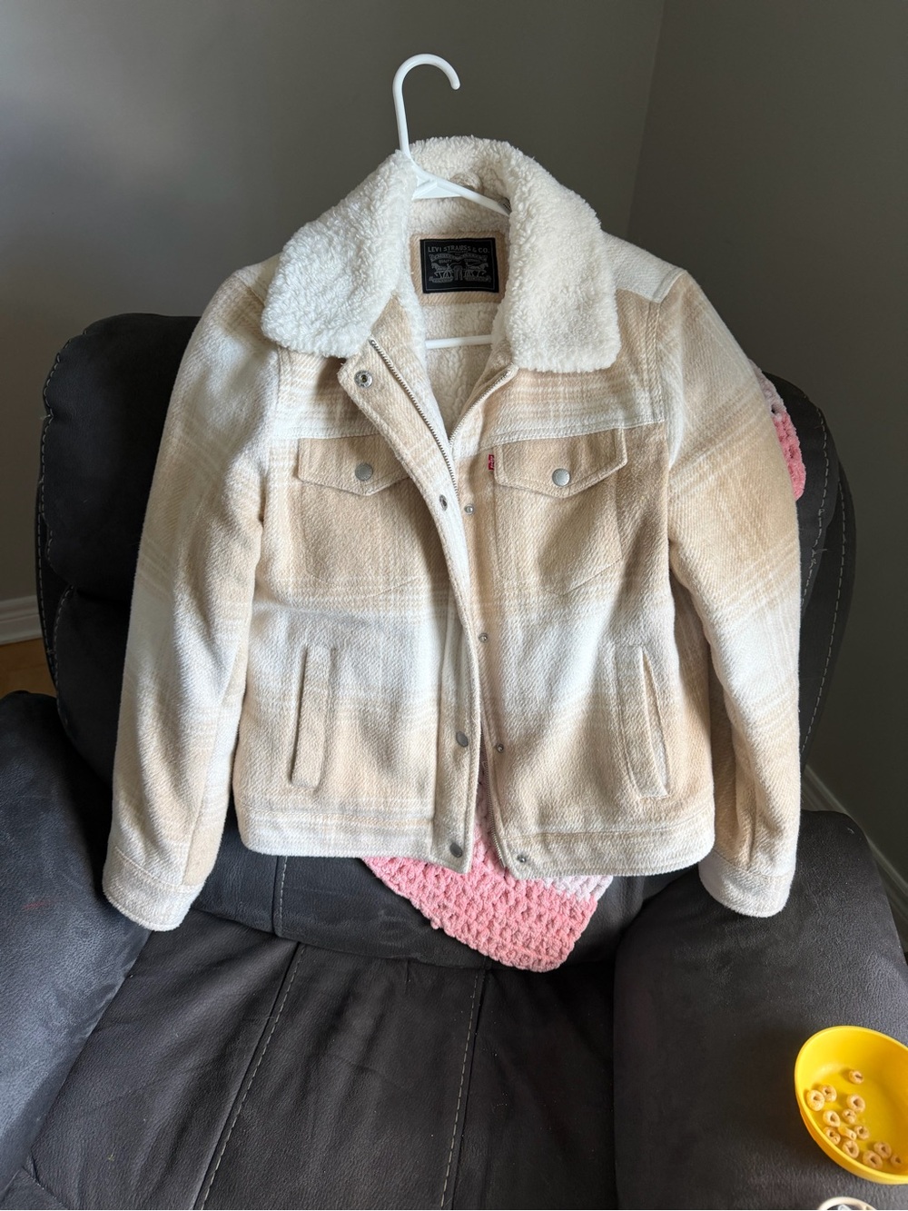Levi's Cream Sherpa-Lined Jean Jacket